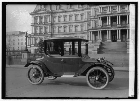 Voiture électrique de la Detroit electric Co. v.1921-1922. Library of Congress